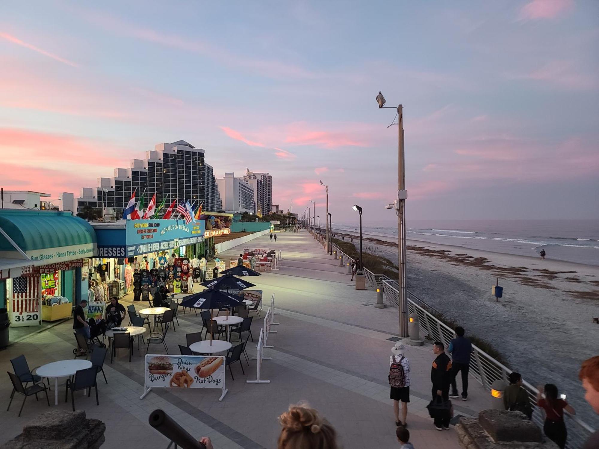 18th Floor 3 Bedroom Private Balcony Ocean Walk Holiday home Daytona Beach
